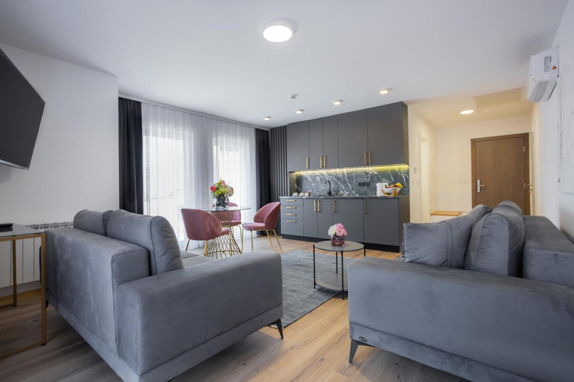 Апартаменти Happy House Old Town Luxury Сараєво Екстер'єр фото