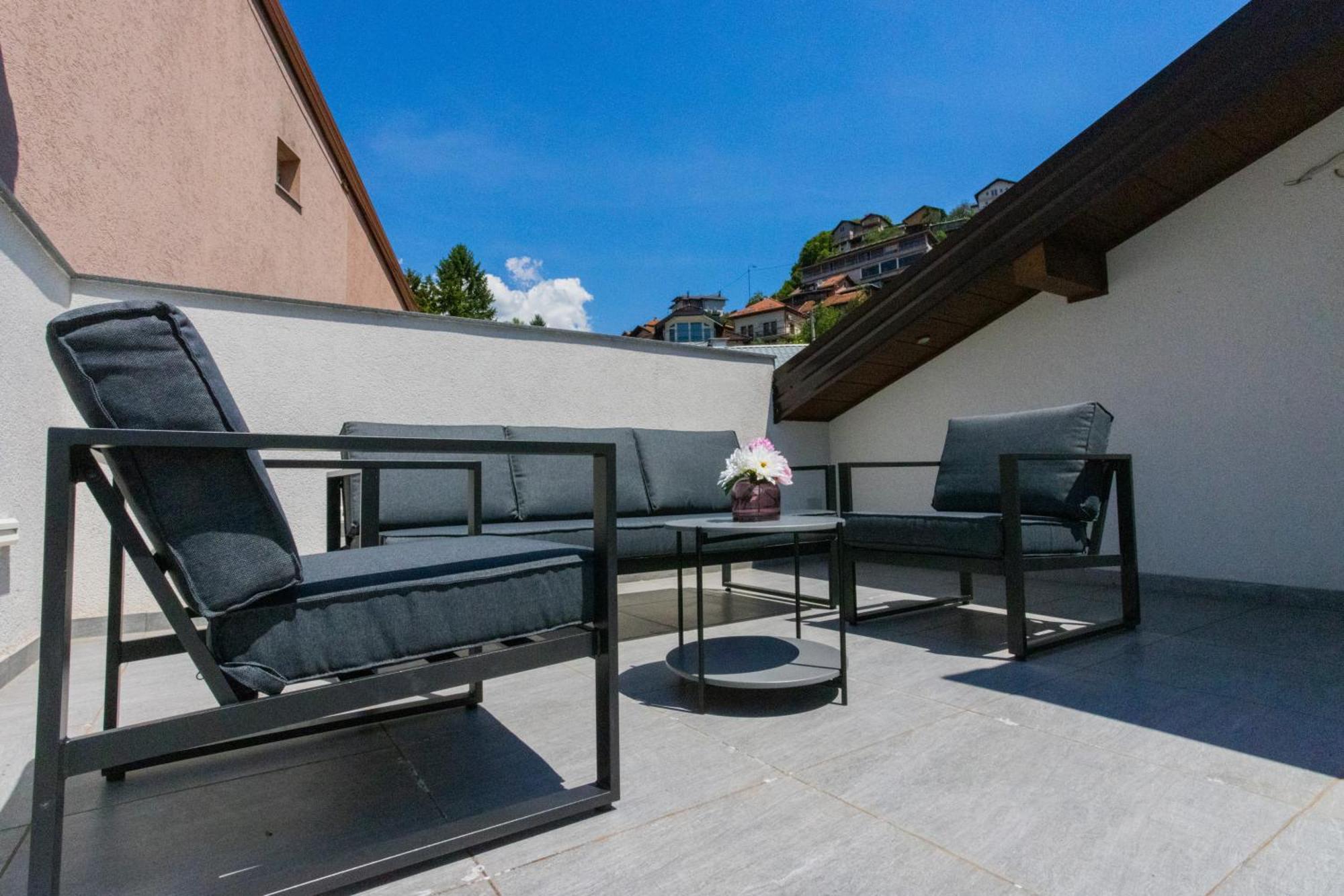 Апартаменти Happy House Old Town Luxury Сараєво Екстер'єр фото